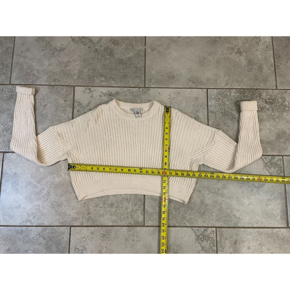 ""URBAN OUTFITTERS Crop High Neck Chunky Knit Sweater Long Sleeve Ivory Size M" - Picture 4 of 8